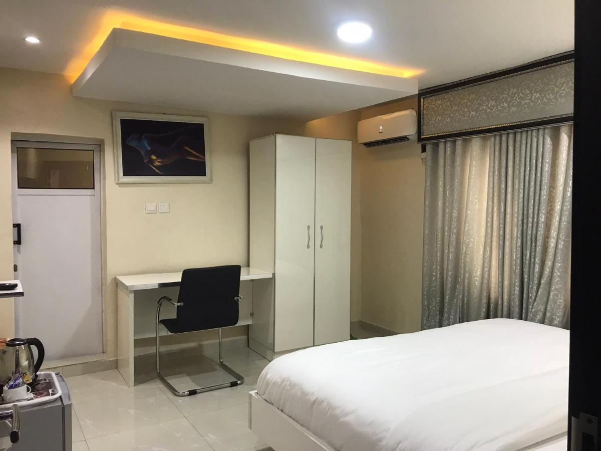 Appleville Suites Ікеджа Екстер'єр фото
